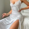 Chemise de nuit longue en dentelle pour femmes, sexy, fente haute, tentation, patchwork, simple, pour la maison