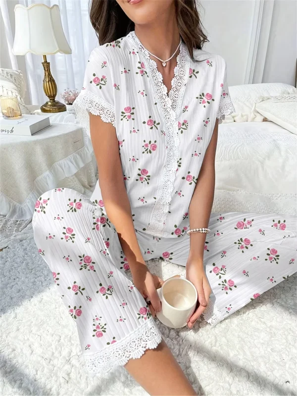 Ensemble pyjama 2 pièces en dentelle pour femmes, haut à manches courtes avec boutons sur le devant et pantalon pleine longueur, imprimé cerise, vêtements de nuit, vêtements de maison