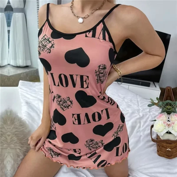 Été nouvelle chemise de nuit pour femmes beauté dos Section mince de vêtements de maison Sexy licou jupe courte amour dessin animé mignon impression pyjamas