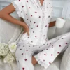 Ensemble pyjama 2 pièces en dentelle pour femmes, haut à manches courtes avec boutons sur le devant et pantalon pleine longueur, imprimé cerise, vêtements de nuit, vêtements de maison